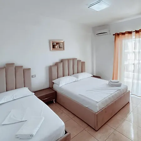 Hotel Nino *