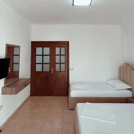 Hotel Nino *